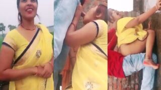Desi sex video of Village Bhabhi Fucked on Roof