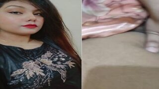 Shy Girl Reveals Nude in Nude video call