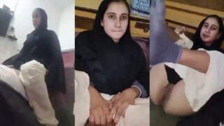Desi MMS Sex video College Hot Muslim Girl Tight pussy